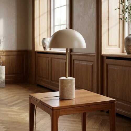 Sheffield Bordlampe i Beige Marmor og Stål fra House Nordic | L25xB25xH45cm - Billede 1
