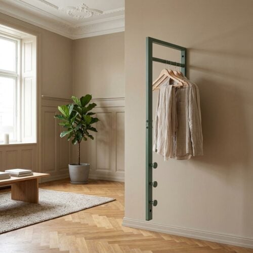 Trento T&oslash;jstativ i Gr&oslash;n Metal fra House Nordic | L30xB3xH82 cm - Billede 1
