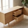 ai-miljoe-3-darwin-sk-nk-i-massiv-egetr-mdf-eg-i-natur-fra-house-nordic-l180xb45xh75-cm-218133 Darwin Skænk i Massiv Egetræ & MDF Eg i Natur fra House Nordic | L180xB45xH75 cm - Billede 3