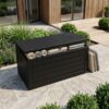 ai-miljoe-3-dubrovnik-hyndeboks-i-sort-plastic-fra-house-nordic-146-5x71x75-cm-680-l-175924 Dubrovnik Hyndeboks i Sort Plastic Fra House Nordic | 146,5x71x75 cm - 680 L - Billede 3