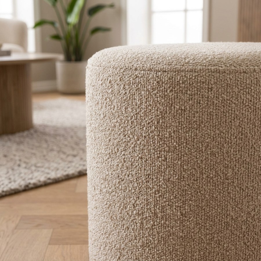 ai-miljoe-3-ejby-puf-i-beige-bourcl-fra-house-nordic-34x36-cm-162591 Ejby Puf i beige bourclé fra House Nordic | ø34x36 cm - Billede 3
