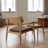 Olvera Loungestol og Fodskammel Sæt i 100% Massiv Egetræ og Natur/Brun fra House Nordic | L68xB68xH72cm - Billede 3