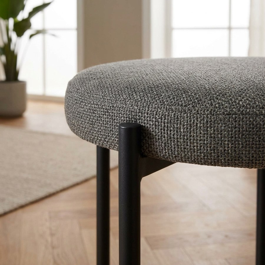 ai-miljoe-3-pelican-taburet-i-polyester-med-sort-metal-stel-fra-unique-furniture-b43-5xh48xd43-5cm-210434 Pelican Taburet i Polyester med Sort Metal Stel fra Unique Furniture | B43,5xH48xD43,5cm - Billede 3