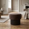 ai-miljoe-web-1-christchurch-puf-i-m-rkebrun-chenille-fra-house-nordic-52xh42-cm Christchurch Puf i Mørkebrun Chenille fra House Nordic | Ø52xH42 cm - Billede 1