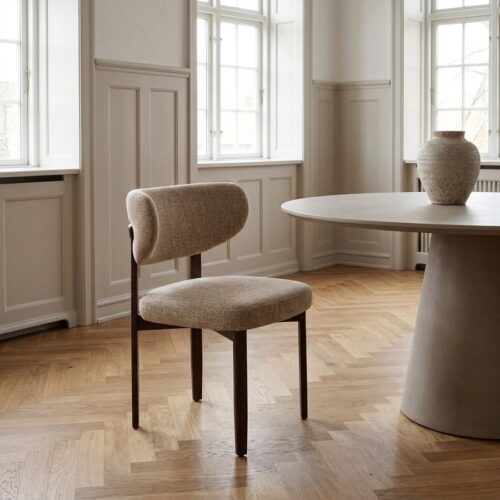 Recco Spisebordsstol i Lysebrun Polyester & Ben i Mørkebrun Metal fra House Nordic | B53xL57xH79 cm - Billede 1