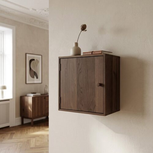 Townsville Væghylde i Mørkebrun Egetræ med Låge fra House Nordic | B30xD18xH30 cm - Billede 1
